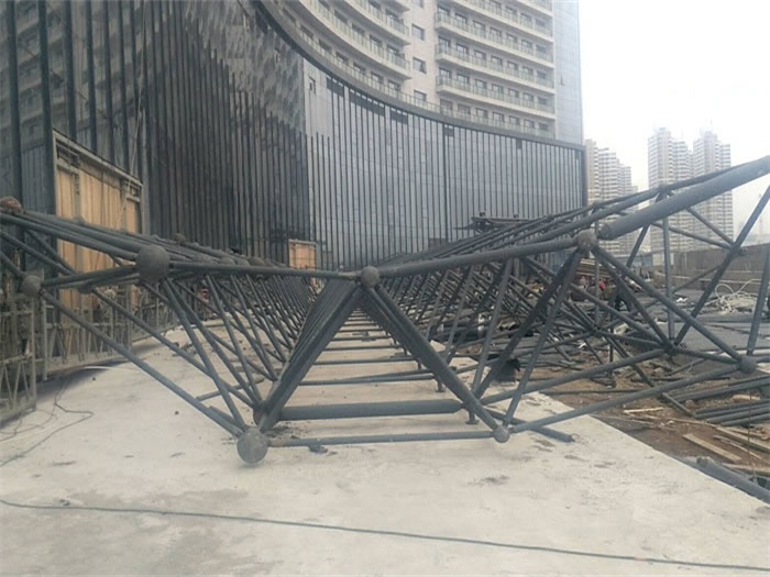 包头万豪酒店雨棚网架